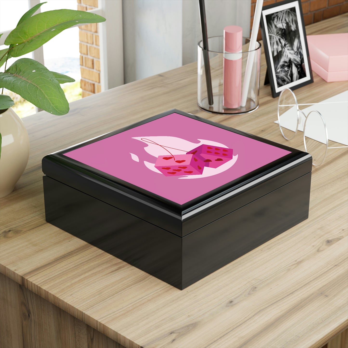 Dice Hearts Retro Style Jewelry Box