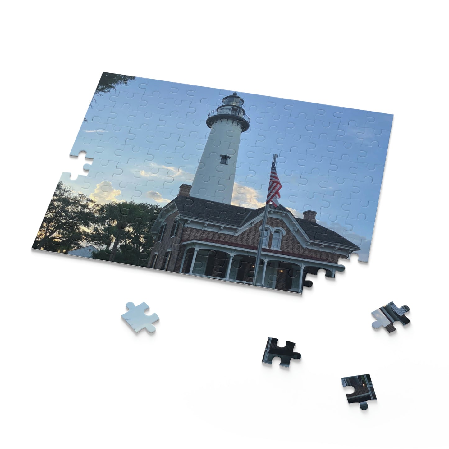 St. Simons Light House Scenic Puzzle (120, 252, 500-Piece)